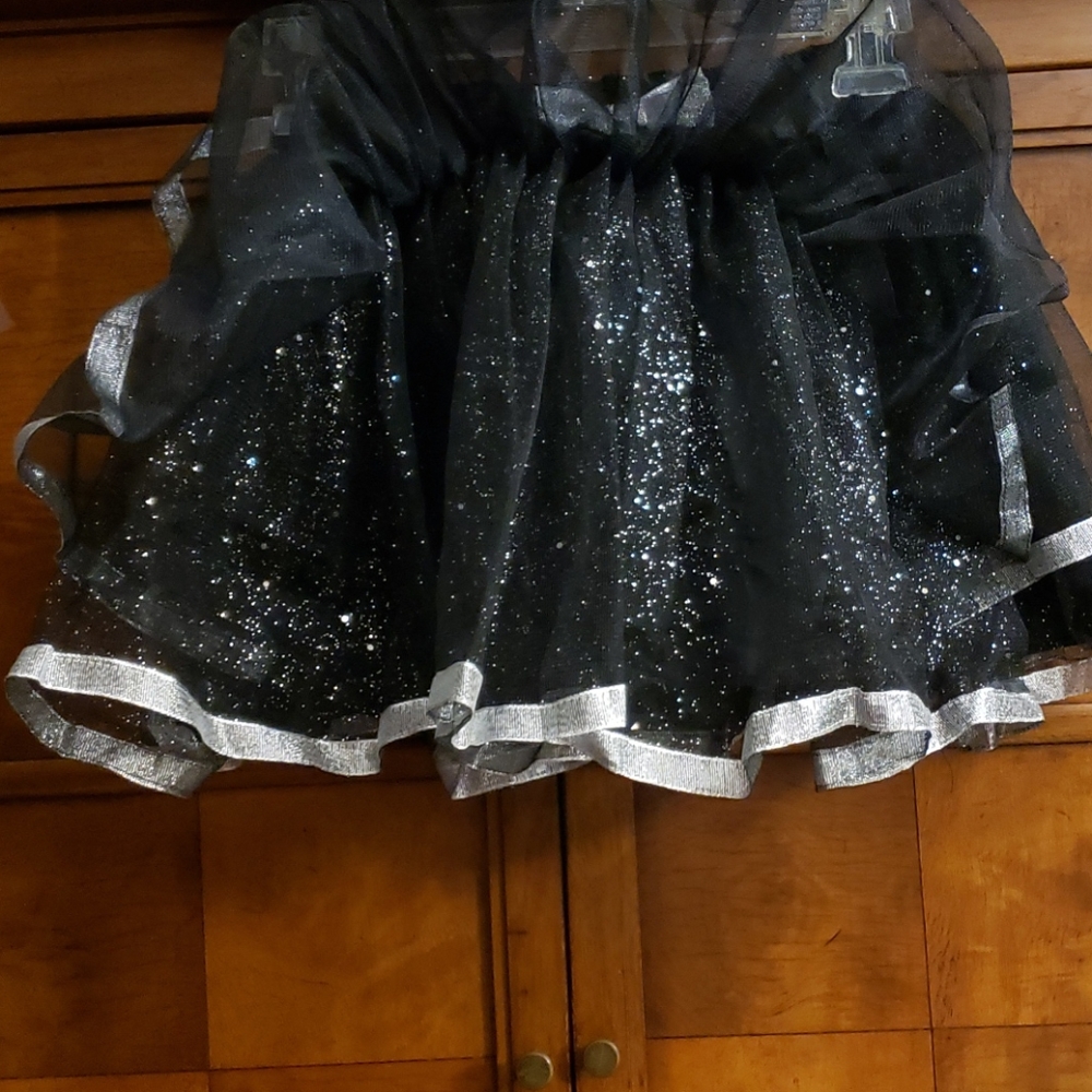 Toddler Black and Silver Tiered and Tulle Skirt - Picture 6 of 9